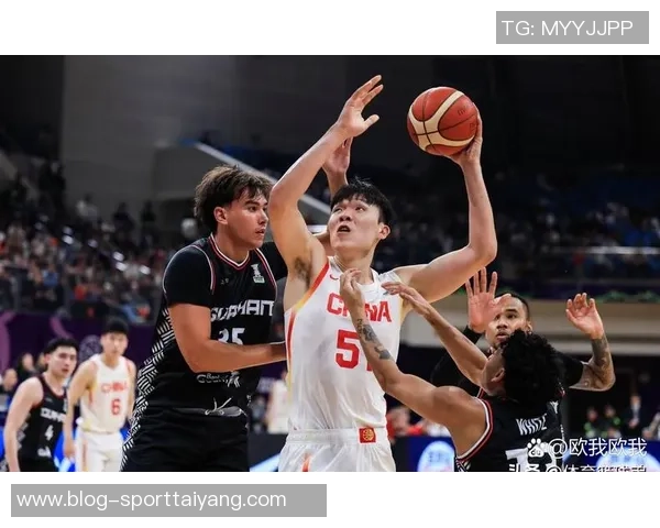 杨瀚森迎来关键发展期球队战术调整助其提升球权处理能力 杨瀚森迎来关键发展期球队战术调整助其提升球权处理能力